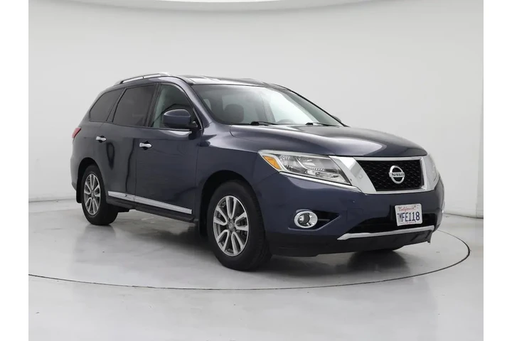 $13599 : Nissan Pathfinder 2015 S 4dr image 1