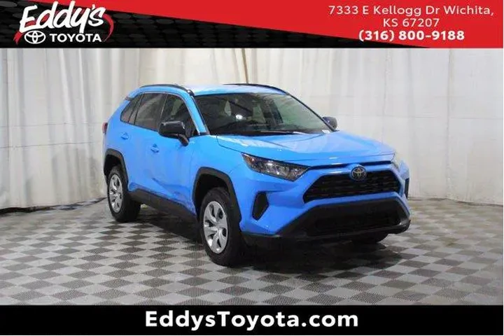 $26882 : Toyota RAV4 2021 AWD LE 4dr image 1