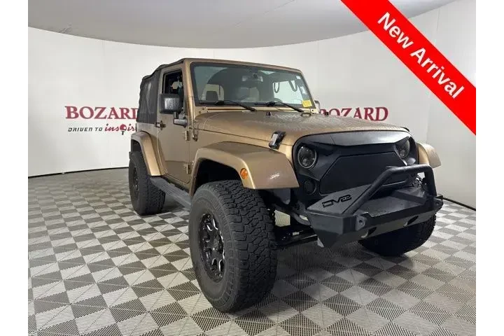 $16000 : Jeep Wrangler 2015 4x4 Sahar image 1