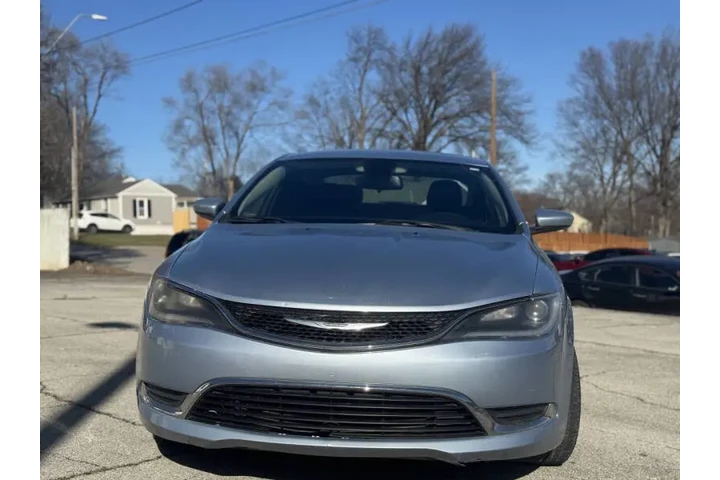 $6999 : 2015 200 Limited image 3