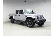 Jeep Gladiator 2023 4x4 Over