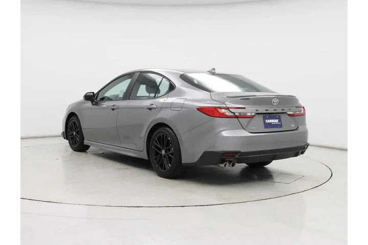 $32998 : Toyota Camry 2025 SE 4dr Sed image 2