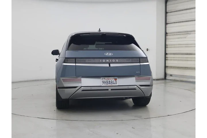 $30998 : Hyundai IONIQ 5 2023 AWD Lim image 6