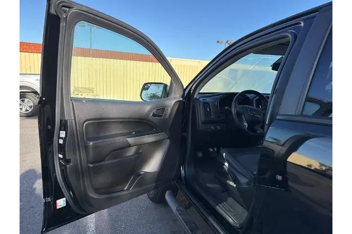 $32474 : GMC Canyon 2022 4x4 AT4 4dr image 6