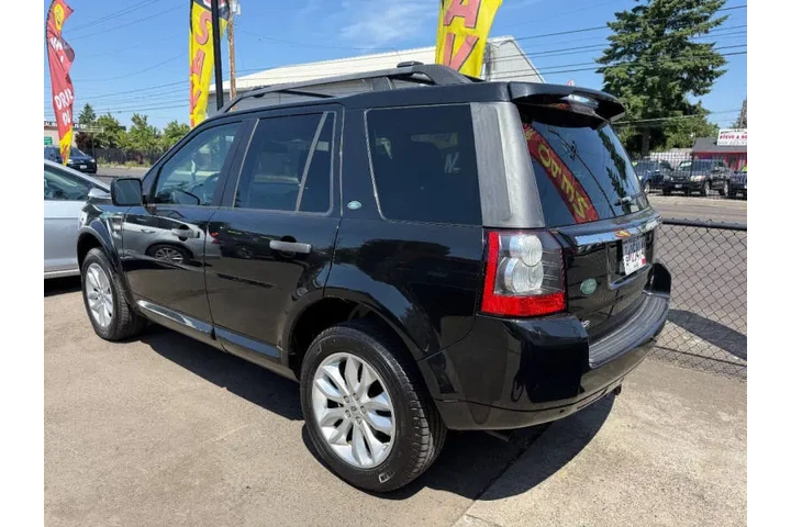 $6995 : 2011 Land Rover LR2 image 7