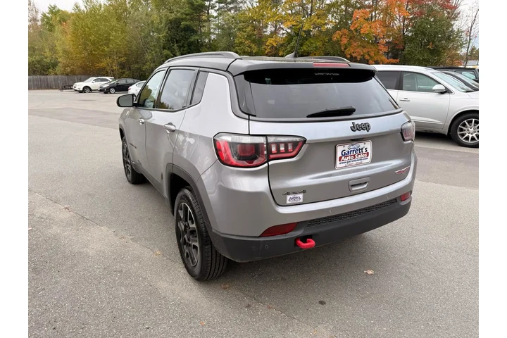 $19900 : Jeep Compass 2019 4x4 Trailh image 6
