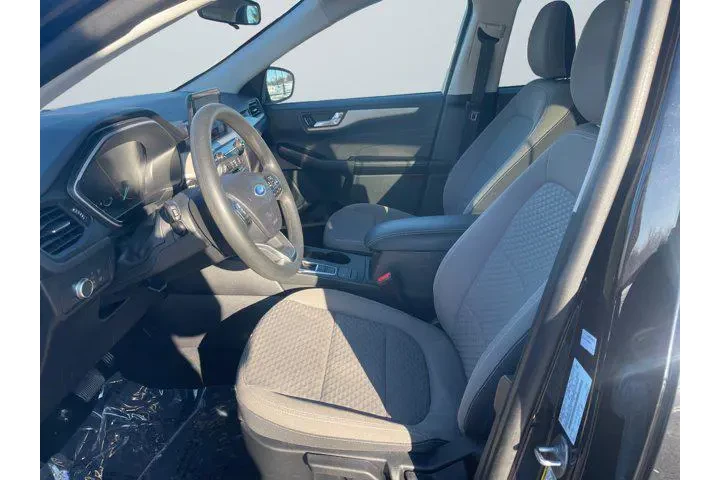 $14994 : Ford Escape 2021 AWD SE 4dr image 9