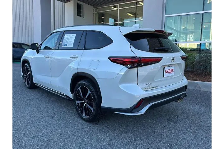 $33950 : Toyota Highlander 2021 XSE 4 image 3