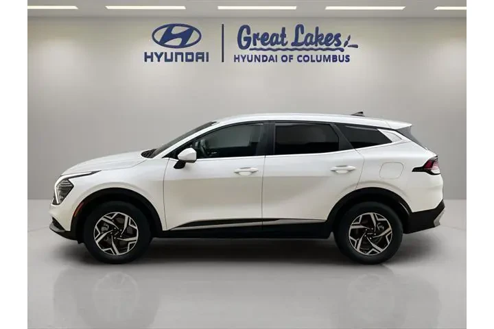 $19433 : Kia Sportage 2024 AWD LX 4dr image 2