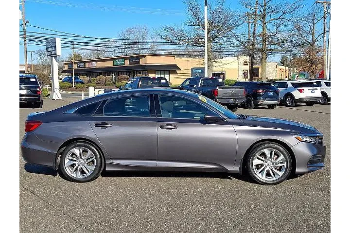 $17788 : Honda Accord 2018 LX 4dr Sed image 7