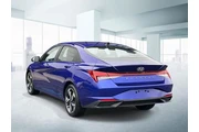 $16994 : Hyundai ELANTRA 2023 SEL 4dr thumbnail
