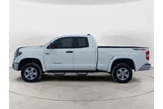 $39888 : Toyota Tundra 2020 4x4 SR5 4 thumbnail