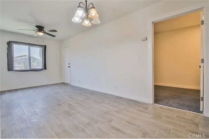 $1259 : 2 Bedrooms /Bathrooms image 7