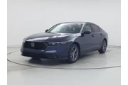 $27998 : Honda Accord 2024 EX 4dr Sed thumbnail