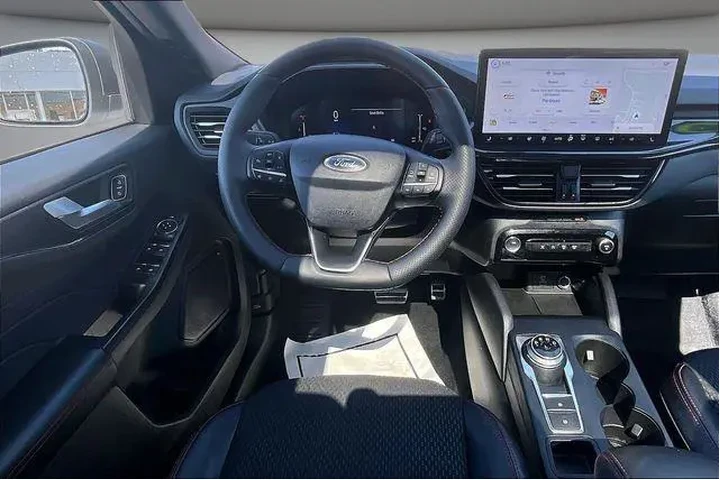 $26000 : Ford Escape 2023 AWD ST-Line image 8
