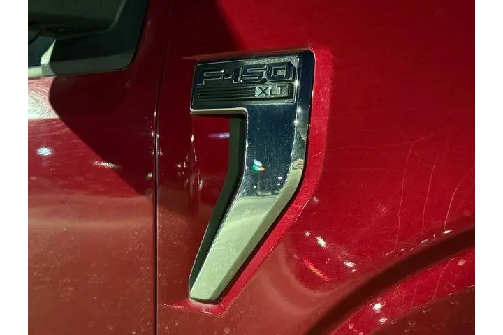 $25400 : Ford F-150 2021 4x4 XLT 4dr image 8