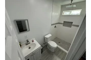 $1600 : Studio con baño y cocina thumbnail