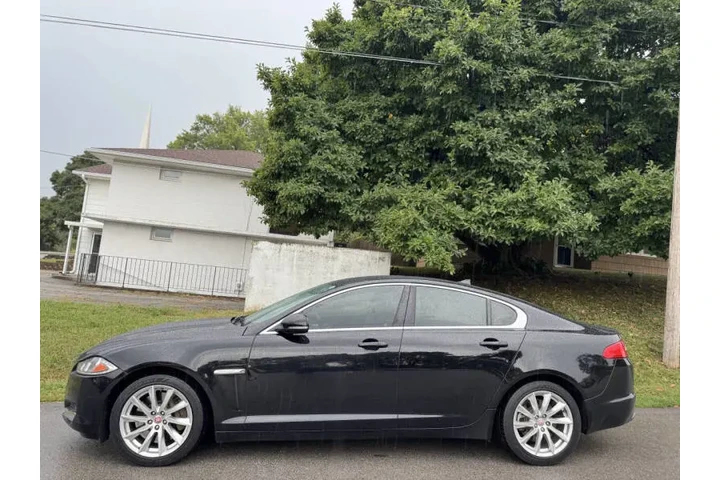 $7999 : 2015 XF 2.0T Premium image 5