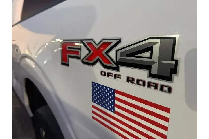 $31013 : Ford F-150 2023 4x4 XL 4dr S image 7