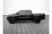 $38900 : Ram 1500 2021 4x4 Rebel 4dr thumbnail