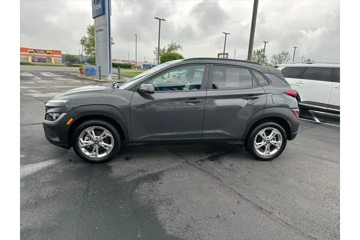 $25990 : Hyundai KONA 2023 AWD SEL 4d image 5