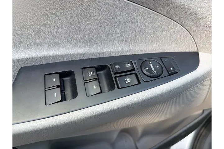 $12844 : Hyundai TUCSON 2018 SEL 4dr image 9