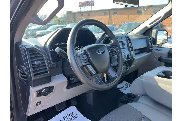 $24841 : Ford F-150 2018 4x4 XL 2dr R image 5