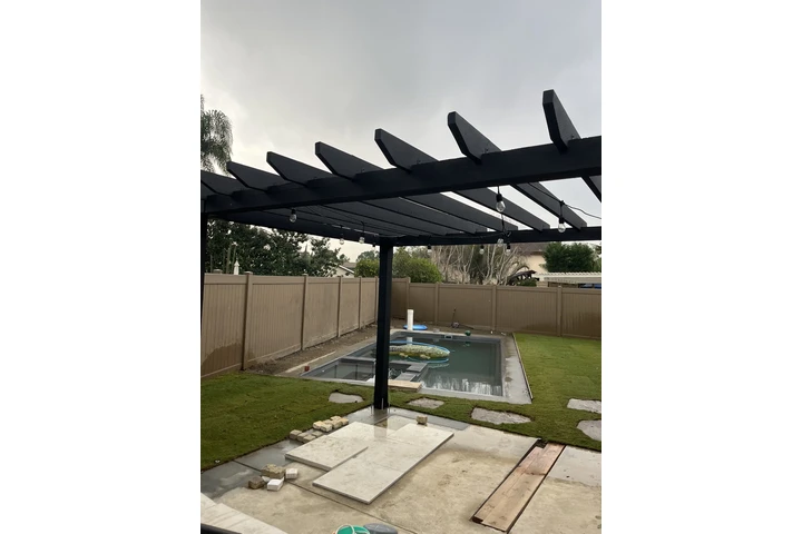 Construction and remodeling image 8