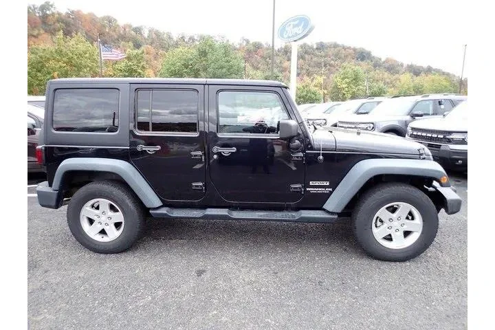 $17533 : Jeep Wrangler Unlimited 2014 image 6