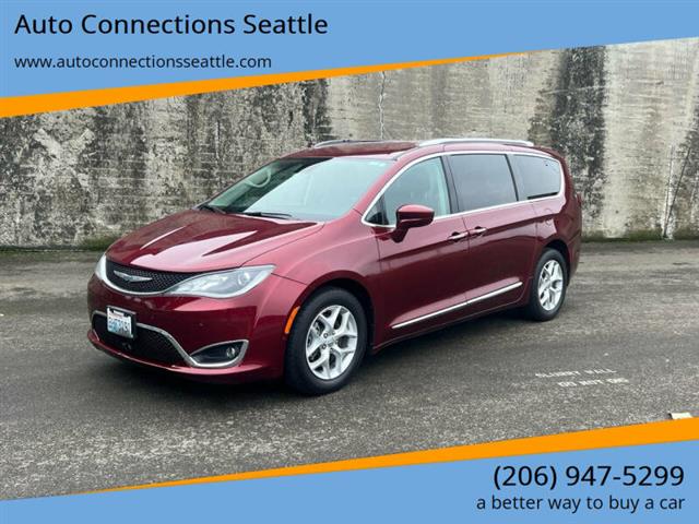 $15988 : 2017 Pacifica Touring-L Plus image 2