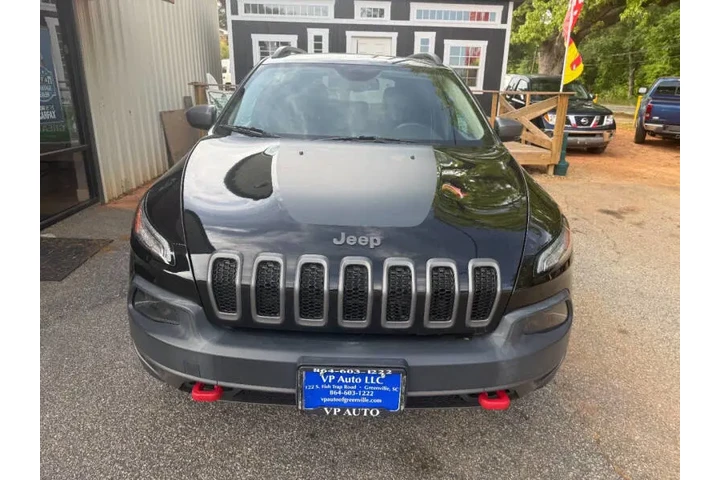 $11999 : 2017 Cherokee Trailhawk image 3