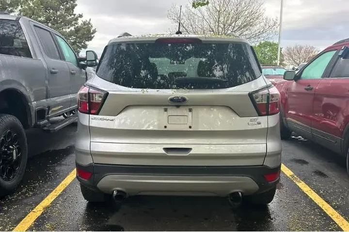 $12995 : Ford Escape 2018 AWD SE 4dr image 5