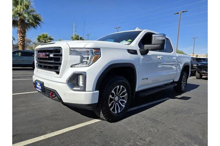 $33995 : GMC Sierra 1500 2020 4x4 AT4 image 2