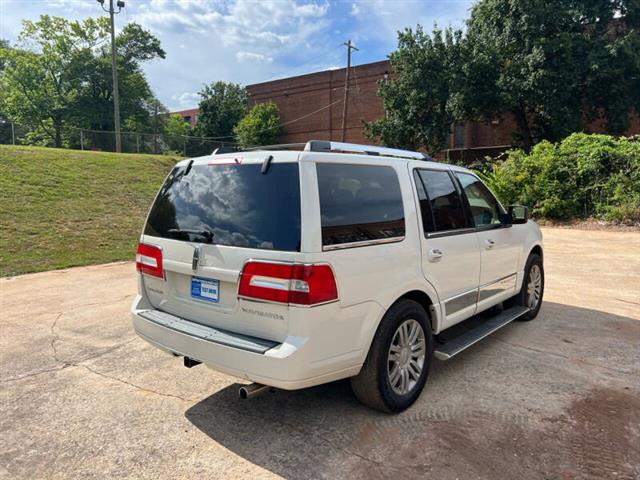 $10000 : 2008 Navigator image 7