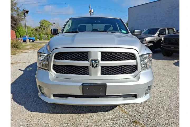 $20499 : Ram 1500 2018 4x4 Express 4d image 7