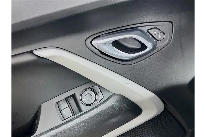 $24975 : Chevrolet Camaro 2019 LT 2dr image 9