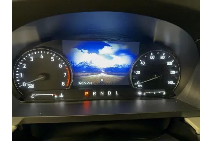 $34490 : Ford Explorer 2022 AWD XLT 4 image 6