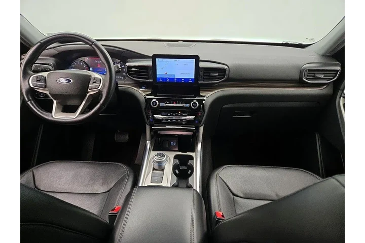 $27998 : Ford Explorer 2023 Limited 4 image 9