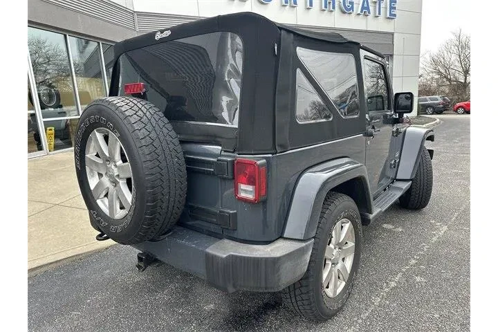 $18000 : Jeep Wrangler 2017 4x4 Sahar image 9