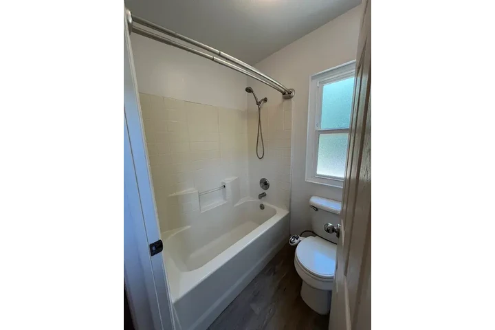 $1550 : Fontana - Hunter's Ridge image 4