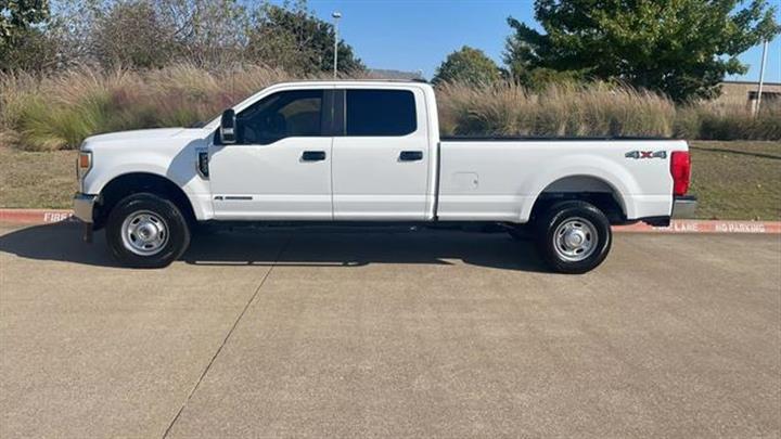 $38950 : 2022 FORD F250 SUPER DUTY CRE image 3