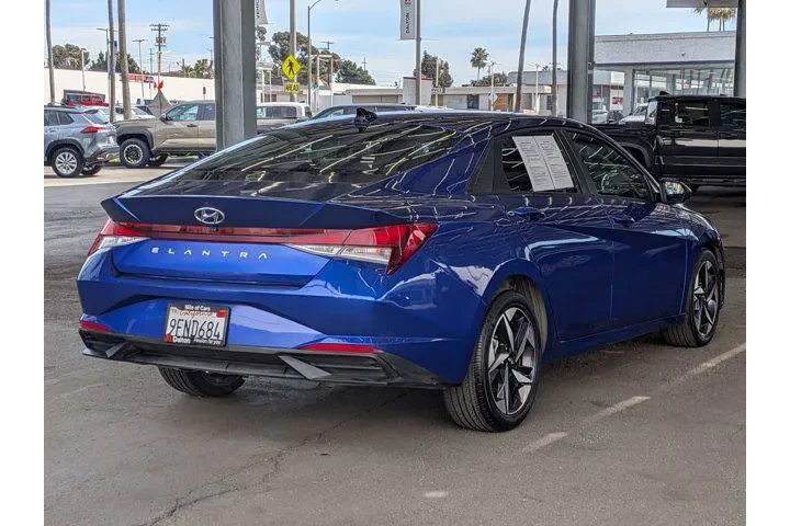 $18977 : Hyundai ELANTRA 2023 SEL 4dr image 4