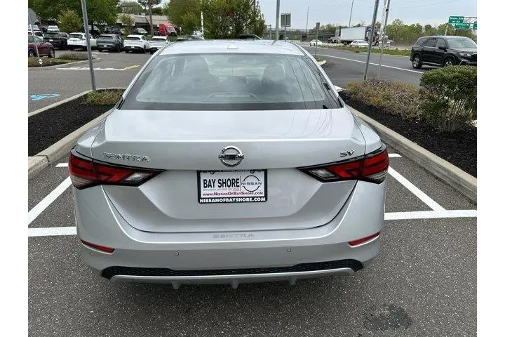 $17955 : Nissan Sentra 2023 SV 4dr Se image 7