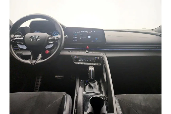 $27998 : Hyundai ELANTRA N 2022 4dr S image 9