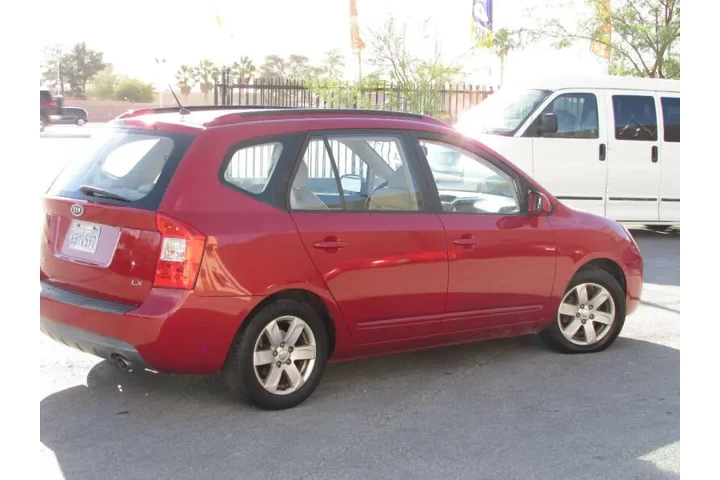$5995 : 2007 Rondo LX image 9