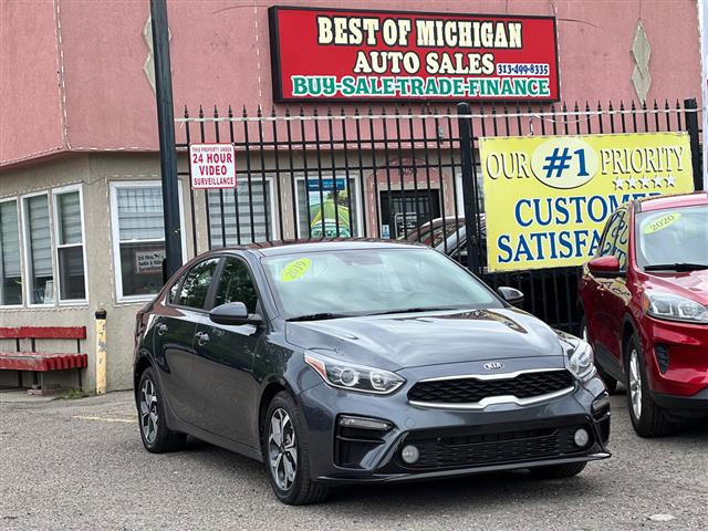 $12500 : 2019 Forte image 1