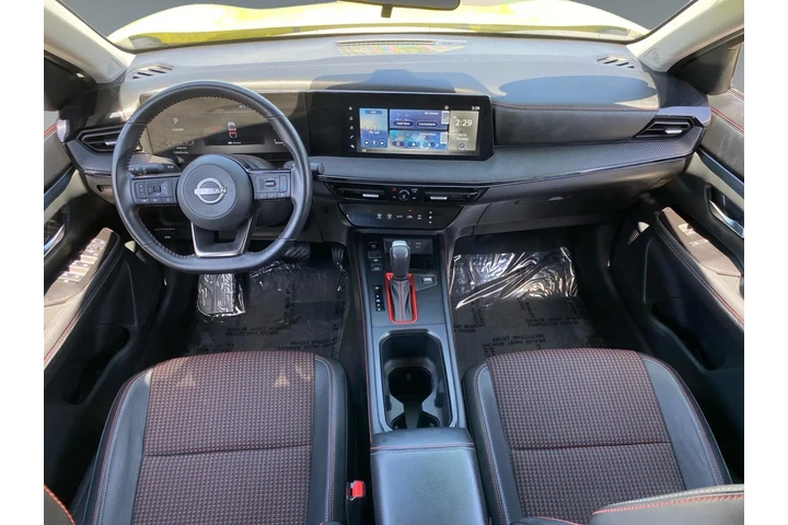 $30416 : Nissan Kicks 2025 SR 4dr Cro image 10