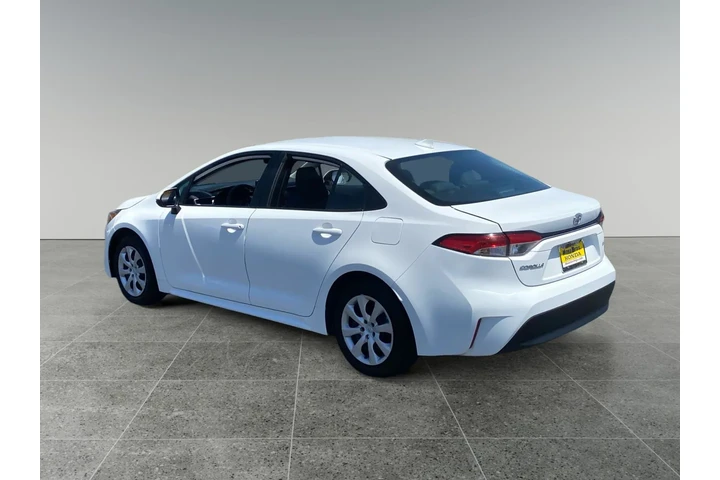 $22770 : Toyota Corolla 2023 LE 4dr S image 3