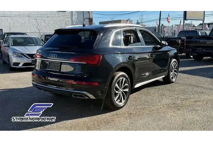 $28495 : Audi Q5 2024 AWD quattro S l image 8