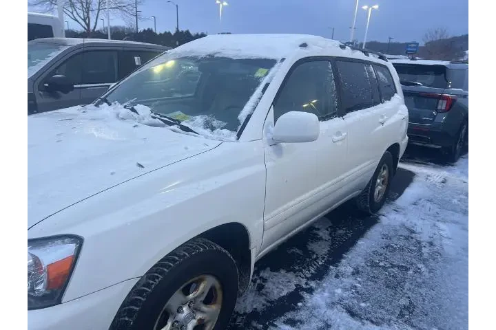 $6000 : Toyota Highlander 2005 Fwd 4 image 9